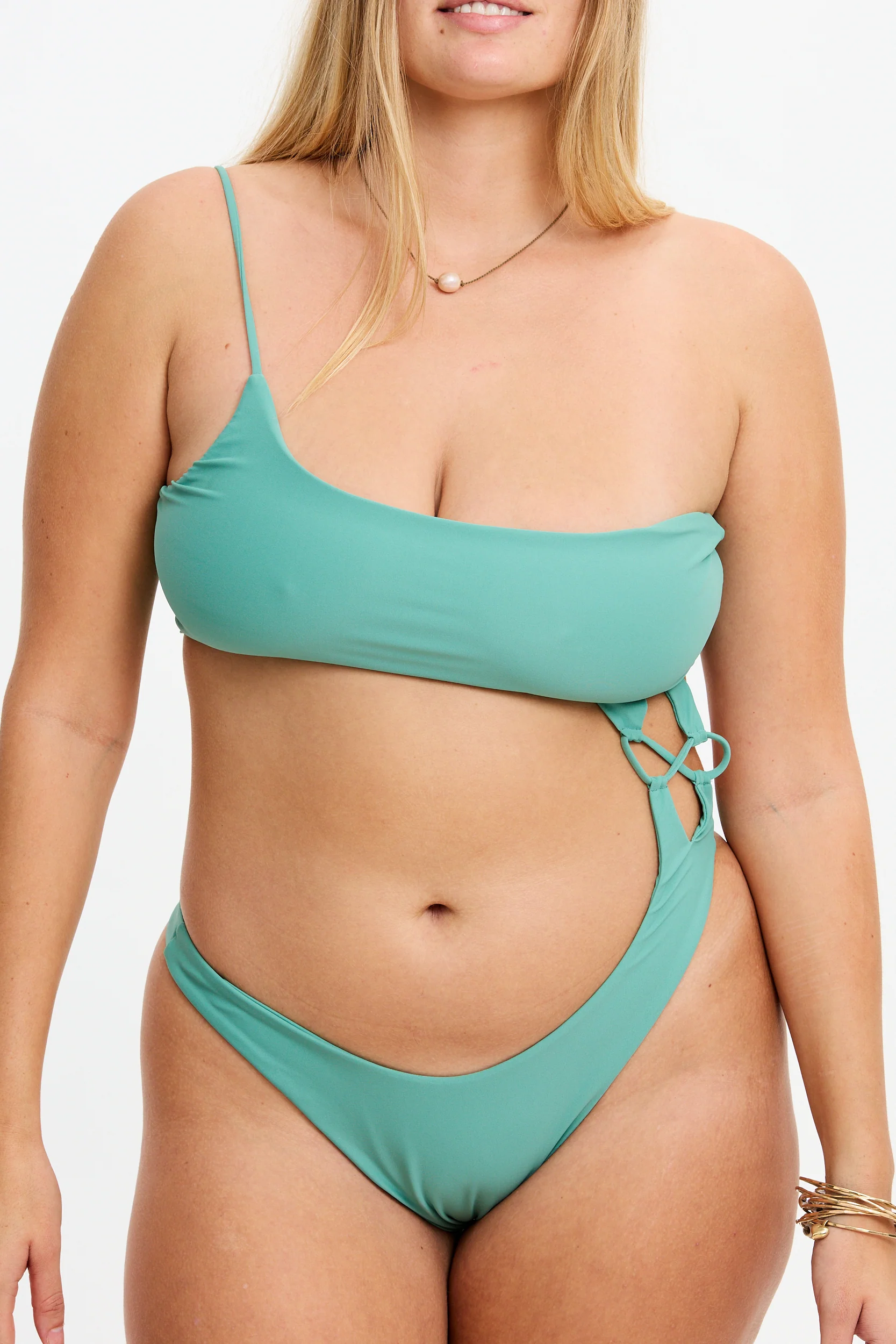 Maldives One Piece - Sandbar - Image 9